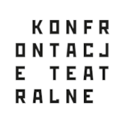 Logo konfrontacji teatralnych. Czarne litery na białym tle w czterech rzędach. Tworzą podzielony napis "Konfr / ontacj / e teat / ralne".